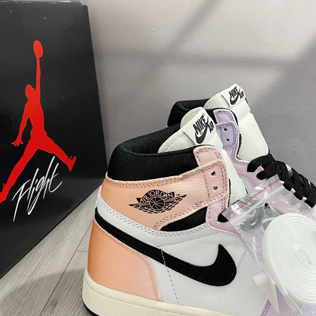 Giày Nữ Air Jordan 1 Retro High OG ‘Skyline’ + Full Bill Box