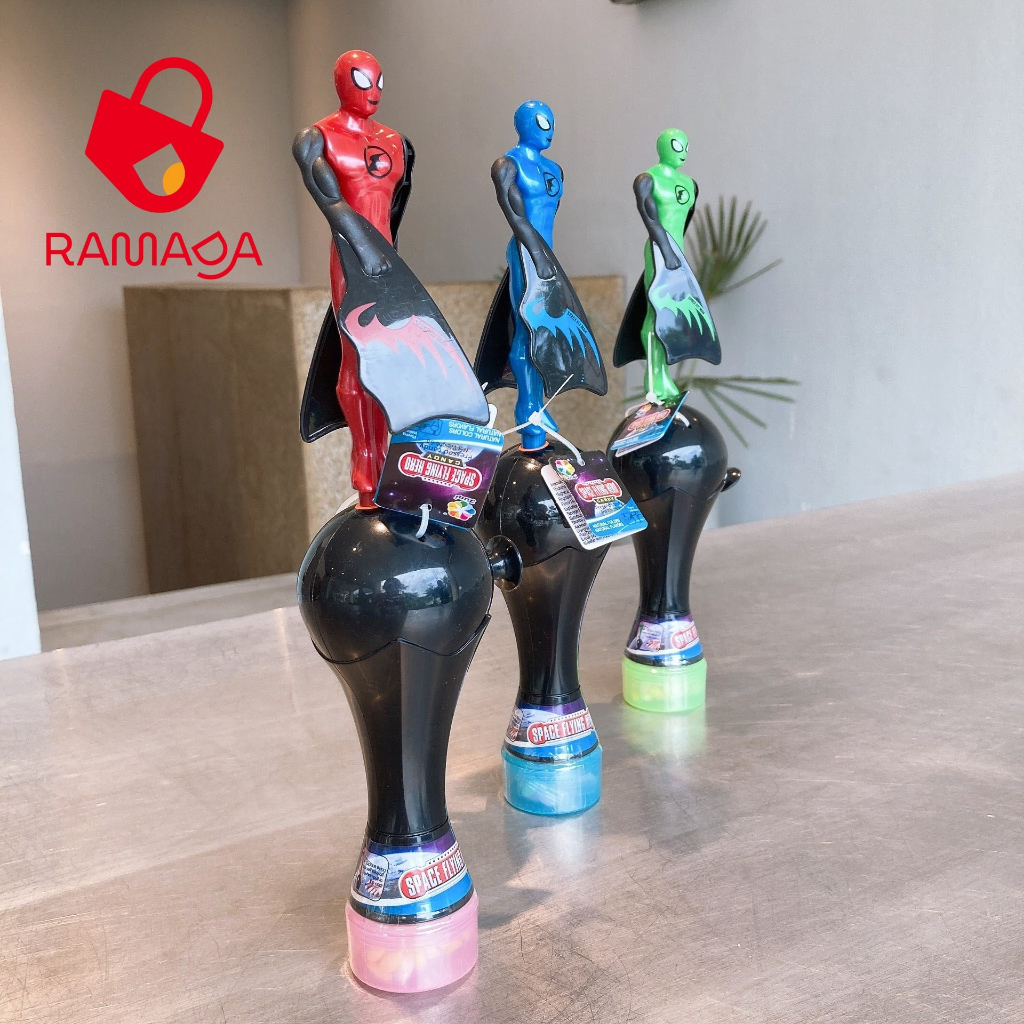 Kẹo đồ chơi siêu anh hùng không gian bay Juqi dành cho bé