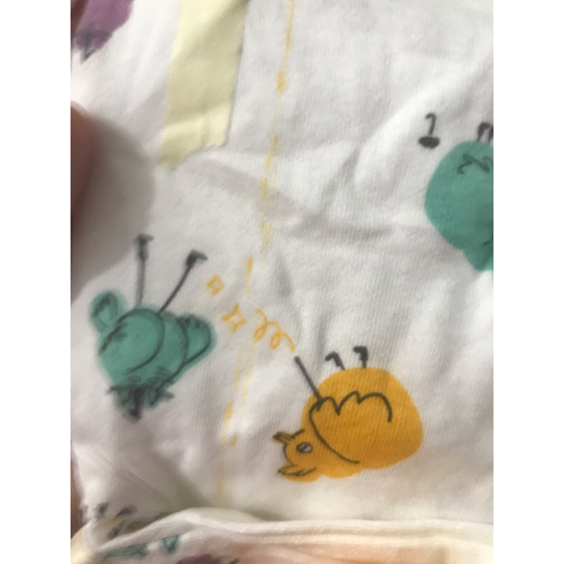 Sz 80 lỗi- Bộ cotton Moimoln hoạ tiết gà con