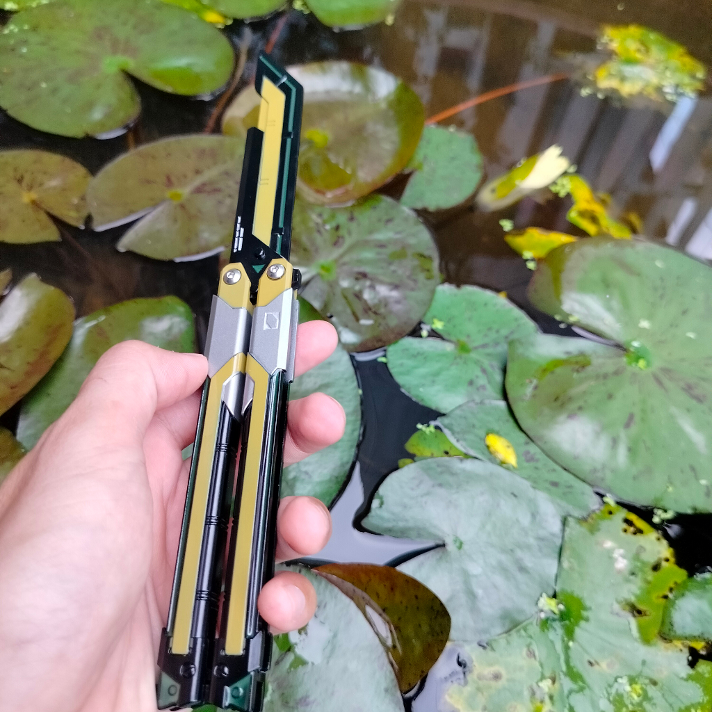 RGX Z11 Pro Valorant . Tặng giá đỡ trưng bày