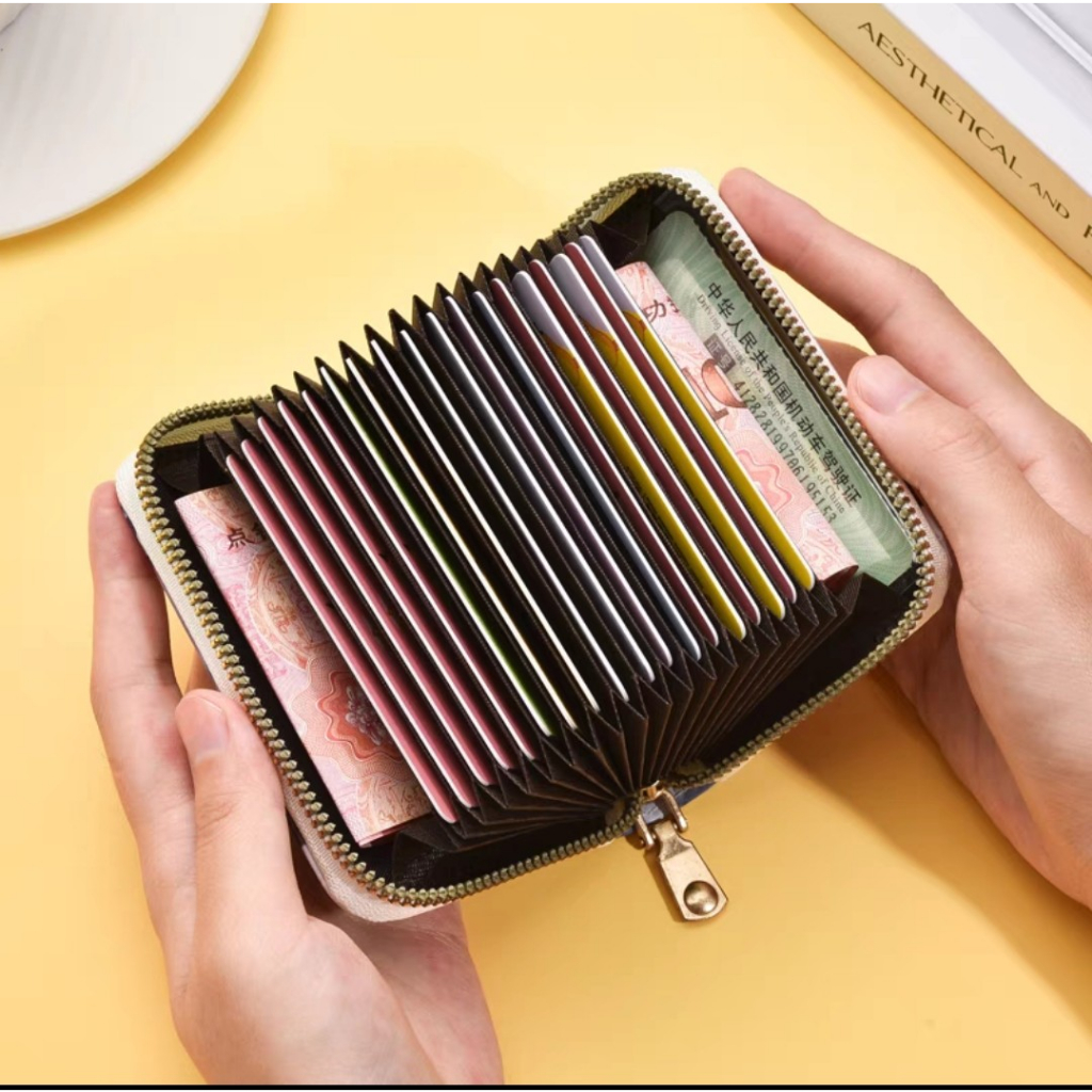 Ví Ngắn Mini Gấu Dâu Nữ Cầm Tay Có Khóa Kéo Họa Tiết Hoạt Hình Hello Kitty Dễ Thương TX1081