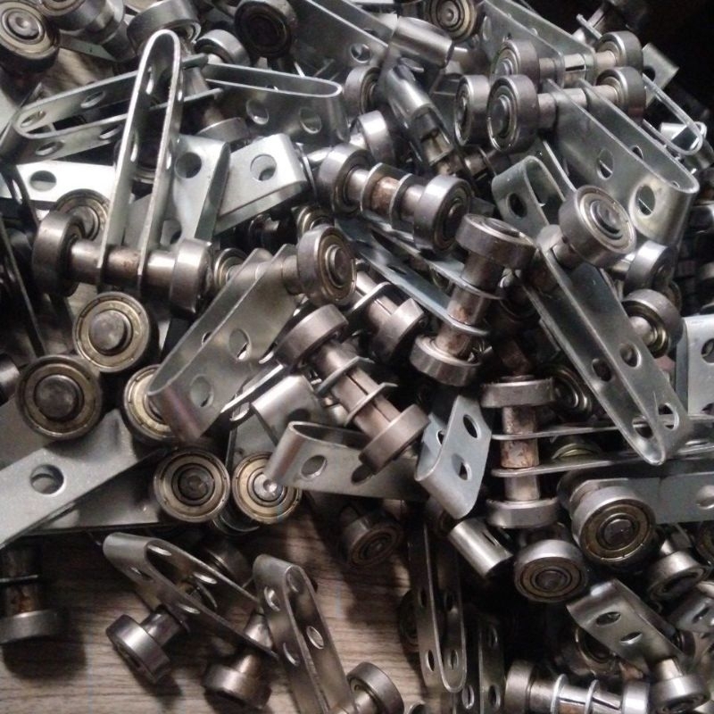 Giá RẺ. bi treo cửa, bi treo xếp trượt cửa đài loan