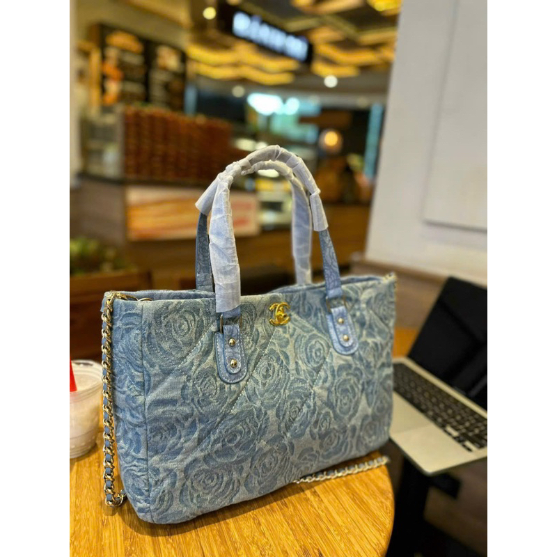 Túi công sở chen nồ trần trám  size35 3màu