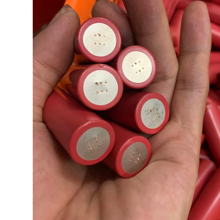 Cell Pin 18650 Panasonic GA DL 3500mAh - 3.7V xả 25A Tháo khối