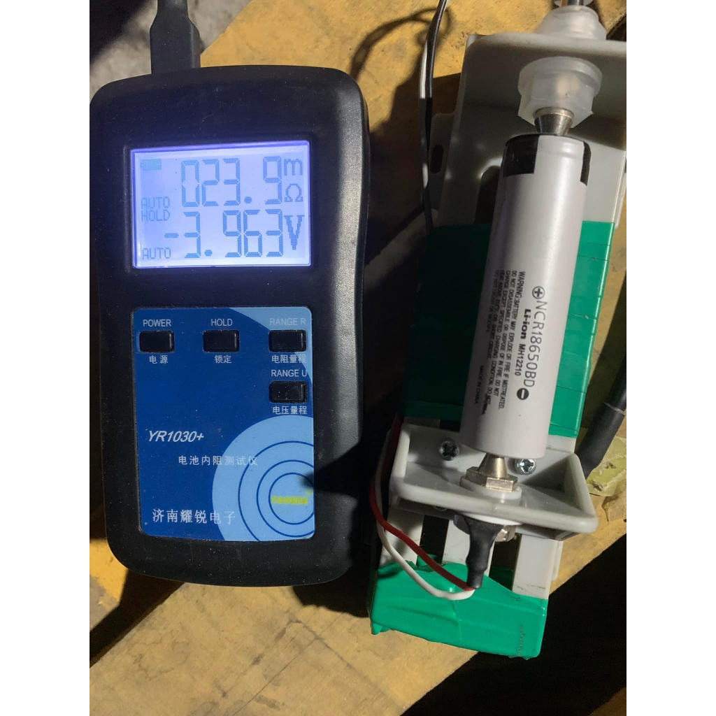 Cell Pin 18650 Panasonic xám dung lượng 3500mAh - 3.7V xả 15A  - Tháo khối