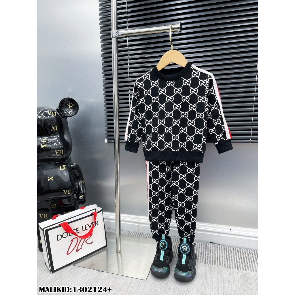 Bộ Quần Áo Bé Trai Dài Tay Phong Cách Thể Thao Kẻ Sọc Năng Động - Herokids