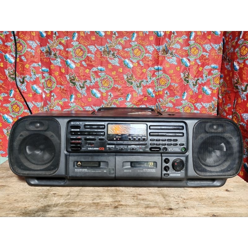 Đài cổ Radio/Cassette/Đĩa Sony CFD-500 điện 220v