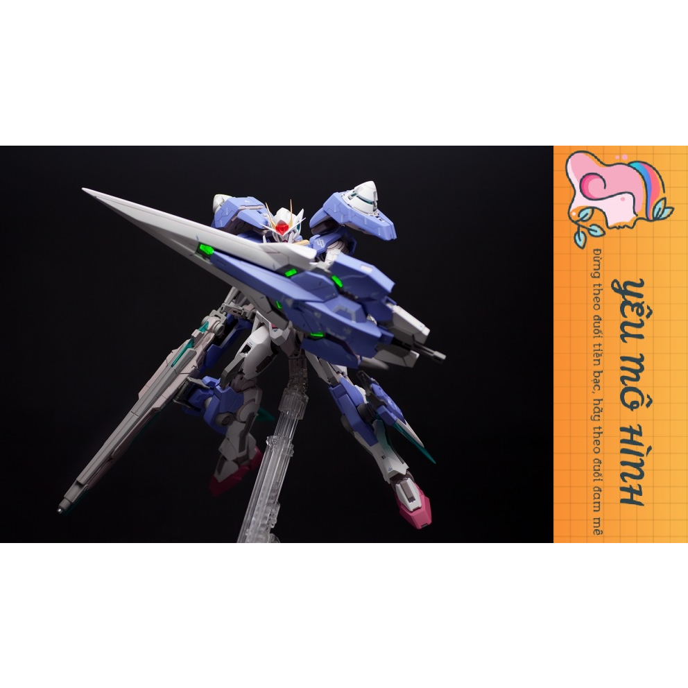 Gundam HG 00 Seven Sword/g tặng kèm Base trưng bày