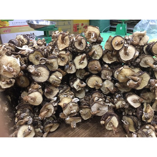 Nấm hương rừng Sapa: Thơm ngon giòn trắng (gói 100-300-500g)