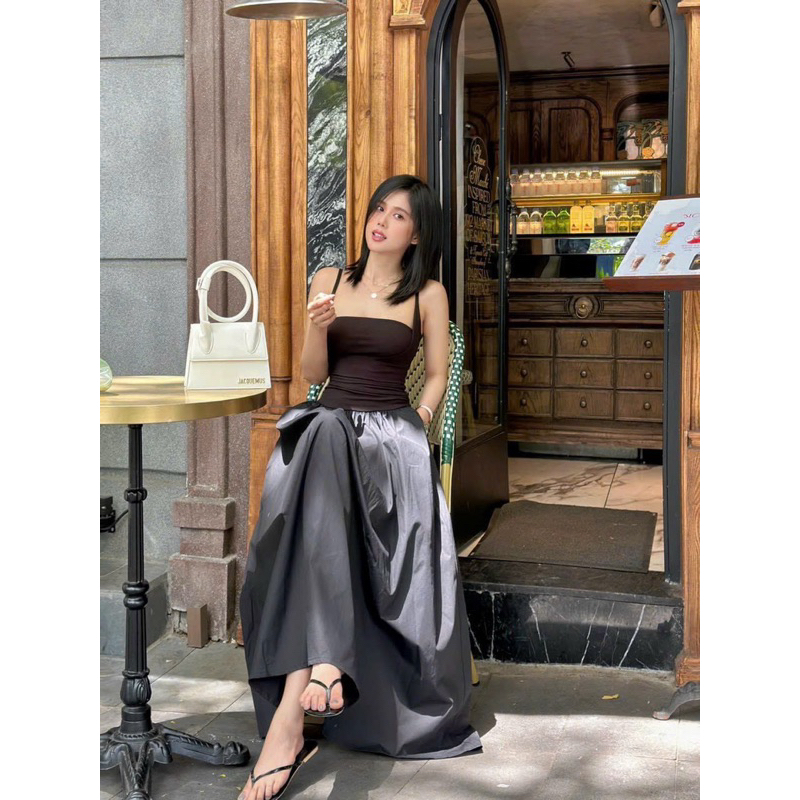 Đầm nhung cúp ngực cao cấp