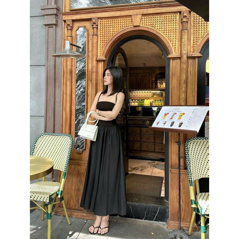 Đầm nhung cúp ngực cao cấp