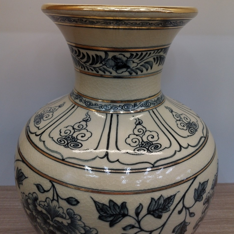 Bình Trường Phúc cao 23,5cm, vẽ chỉ vàng 24k, gốm Chu Đậu, họa tiết hoa Phù Dung