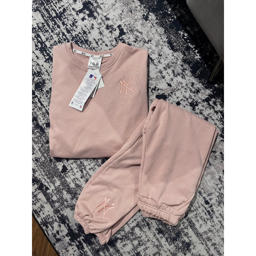 BỘ NỈ DƯ MLB NYI MÀU HỒNG