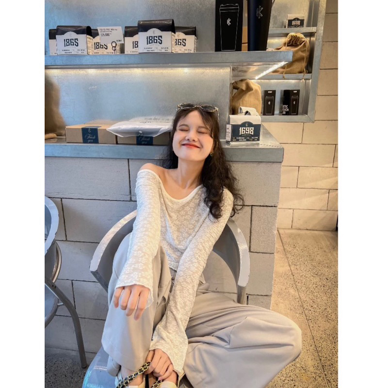 ÁO CROPTOP REN HOA LỆCH VAI VẠT NHỌN style Ulzzang