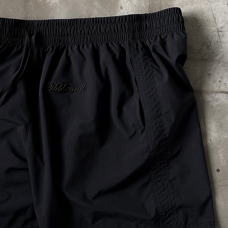Quần short dù - NYLON SHORT - form trên gối thoải mái  - chính hãng THBBRAND