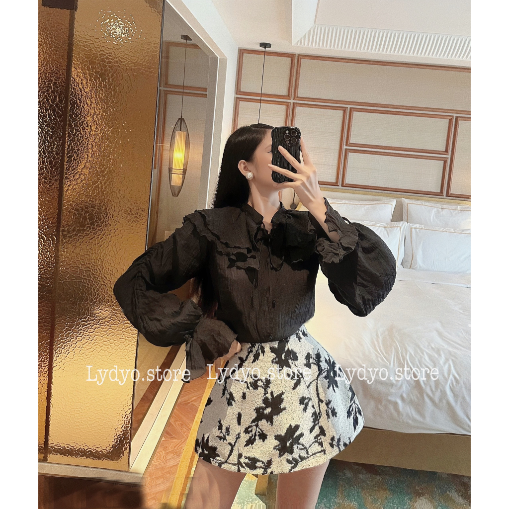 Set váy gấm thêu phối áo sơ mi đen voan tơ dài tay, chân váy ngắn chữ A công sở cao cấp thiết kế sang chảnh thu đông