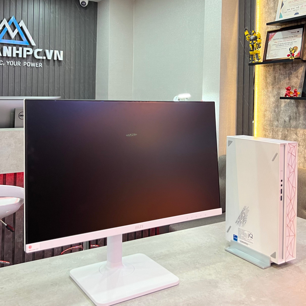 PC MSI CREATOR P50 /512GB SSD/GTX1660S/WL+BT)