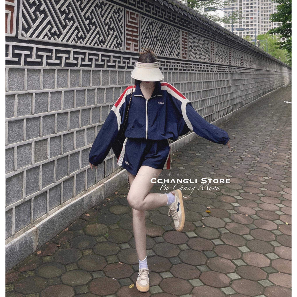 Set áo khoá CELI phối quần short sọc 2 bên genz vải gió nhăn quần 2 lớp siêu đẹp freesize nhỏ hơn 60kg COLLAR