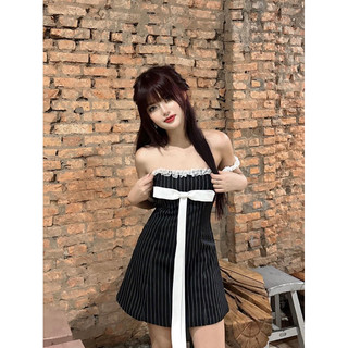 Đầm nơ đen dài phối ren Poenn