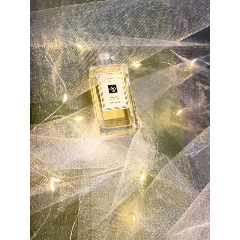 Nước Hoa Đấu Giá