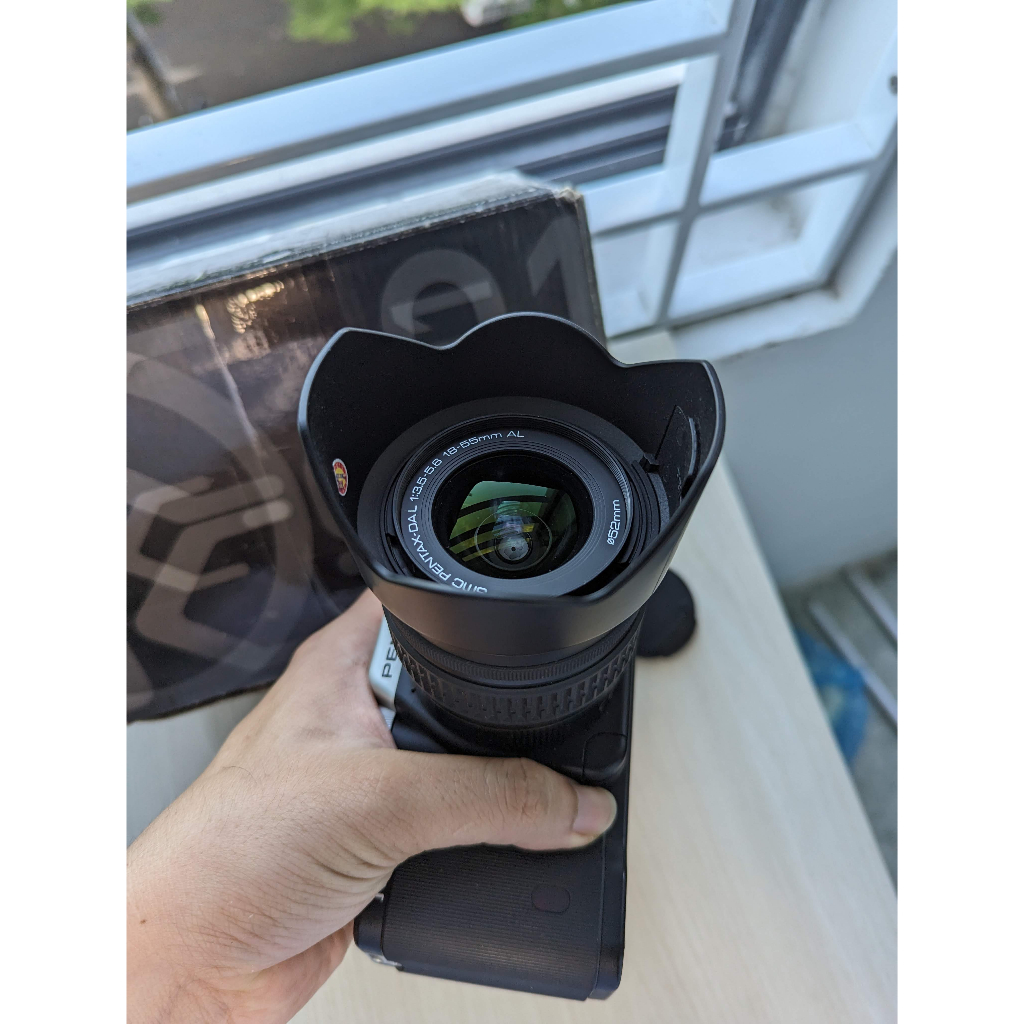 Ống kính SMC Pentax-FA J 75-300mm F4.5-5.8 AL & 18-55