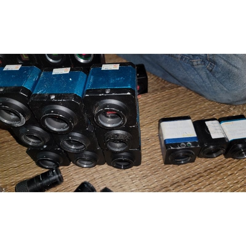 Ccd hdmi có gắn thẻ nhớ