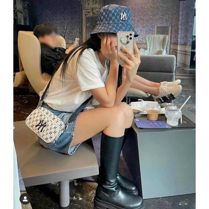 𝗧𝘂́𝗶 𝗱𝗲𝗼 𝗰𝗵𝗲́𝗼 𝗠𝗟𝗕 𝘂𝗻𝗶𝘀𝗲𝘅 𝗽𝗵𝗼𝗺 𝗰𝗵𝘂̛̃ 𝗻𝗵𝗮̣̂𝘁 𝗠𝗼𝗻𝗼𝗴𝗿𝗮𝗺