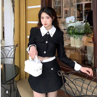  JENNYCLOSET | Set dạ tweed phối cổ tafta sơ mi đính đá tiểu thư  Áo dạ tweed phối tacta + chân váy chữ A sang chảnh 
