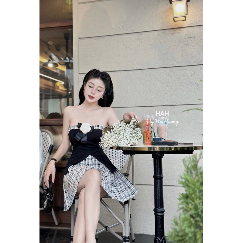 Set áo kẻ 3  món áo khoác voan mix áo cúp hoa trà cùng chân váy xếp ly xinh xỉu