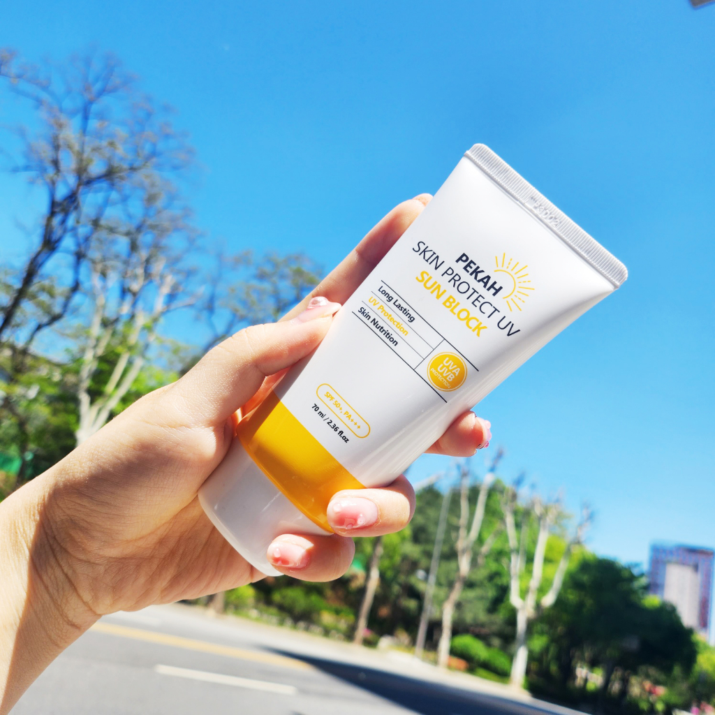 Kem chống nắng vật lý nâng tone, bảo vệ da khỏi tia UV PEKAH Skin Protect UV Sun Block SPF50+ PA+++ 70ml