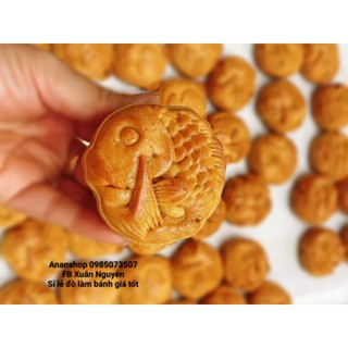 Khuôn trung thu lò xo 75gr cá cuộn