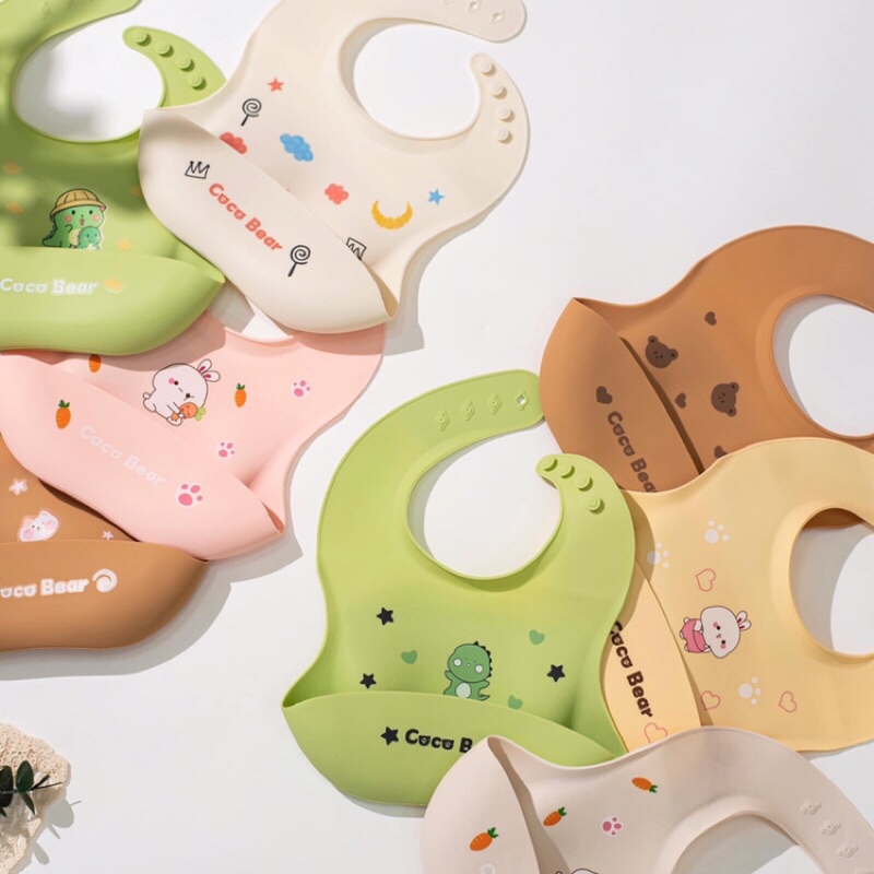 Yếm ăn dặm silicon có máng Cocobear cho bé