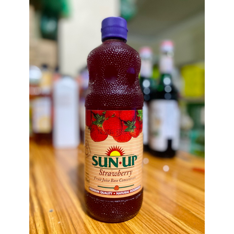 Nước ép dâu Sun-up chai 850ml