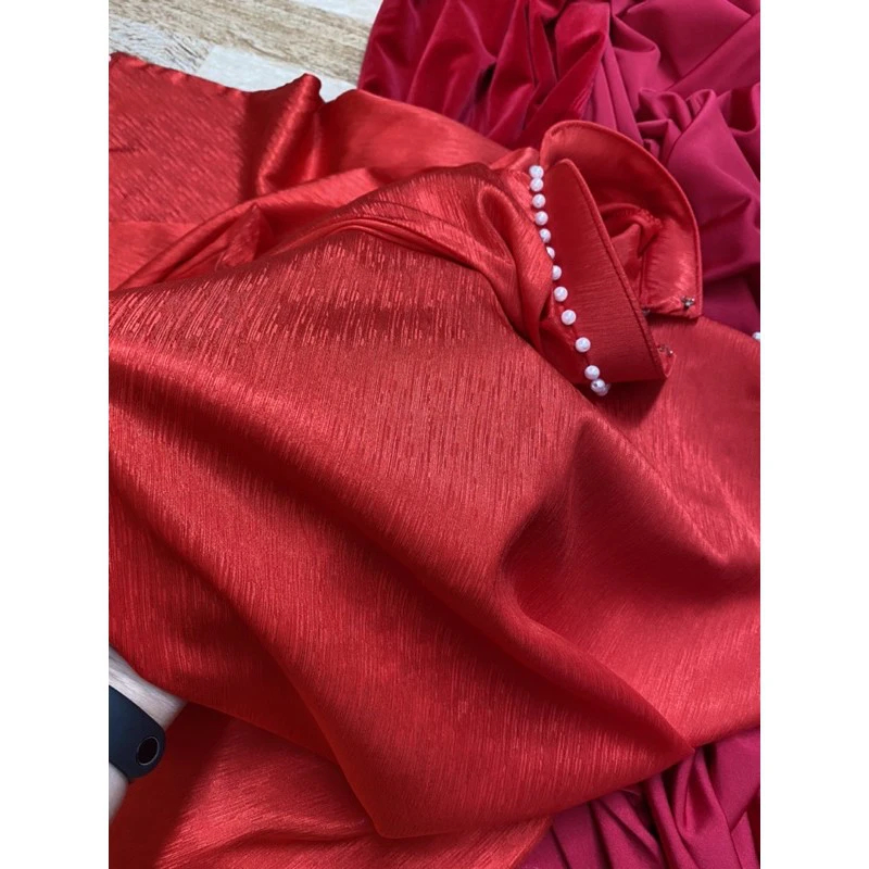 Áo dài Truyền thống vân gỗ, đính ngọc trai