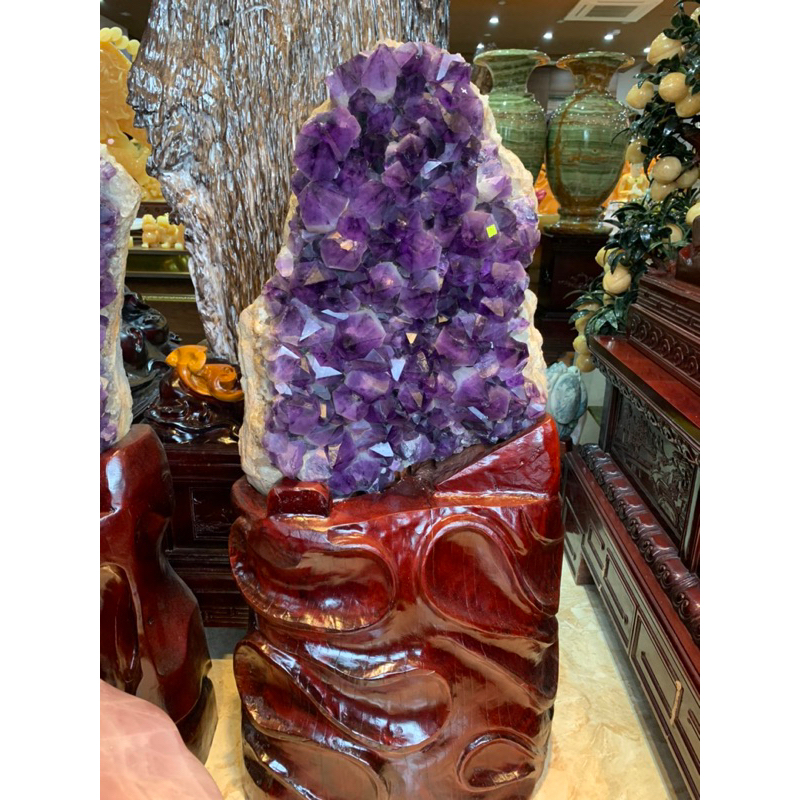 Động tinh thể đá thach anh tím vip hàng thiên nhiên