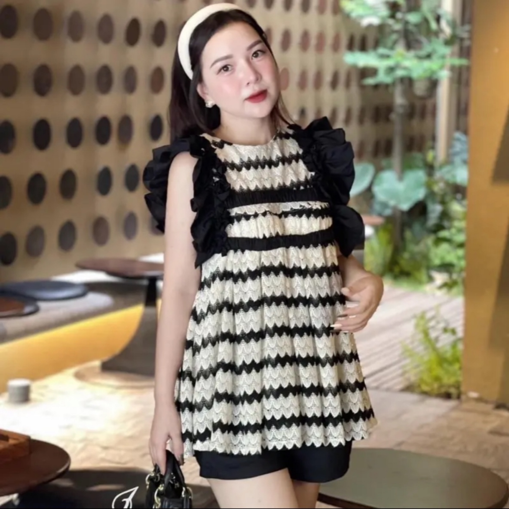 Set Đồ Bộ Đùi BabyDoll Sọc Kẻ Trắng Đen Năng Động