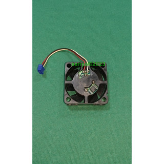 Quạt Nidec 4cm 4015 5V