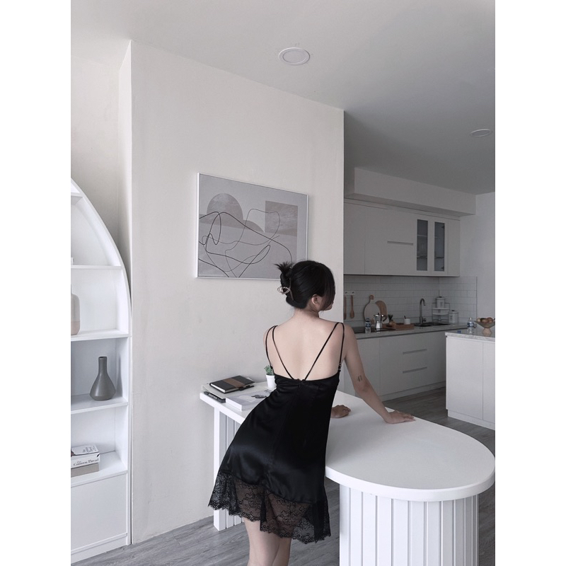 Váy ngủ lụa Layla dress đen