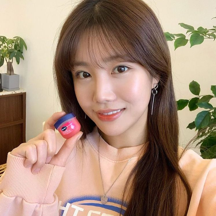 Sáp Dưỡng Môi Vaseline Lip Therapy 7g