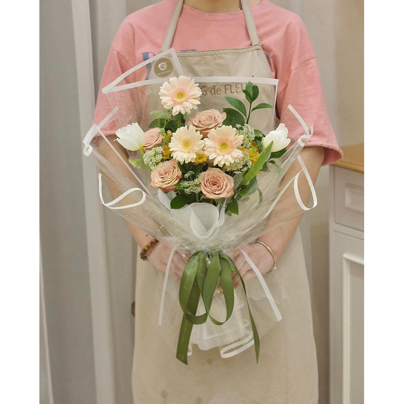 Xấp 20 tờ giấy bóng kính viền màu