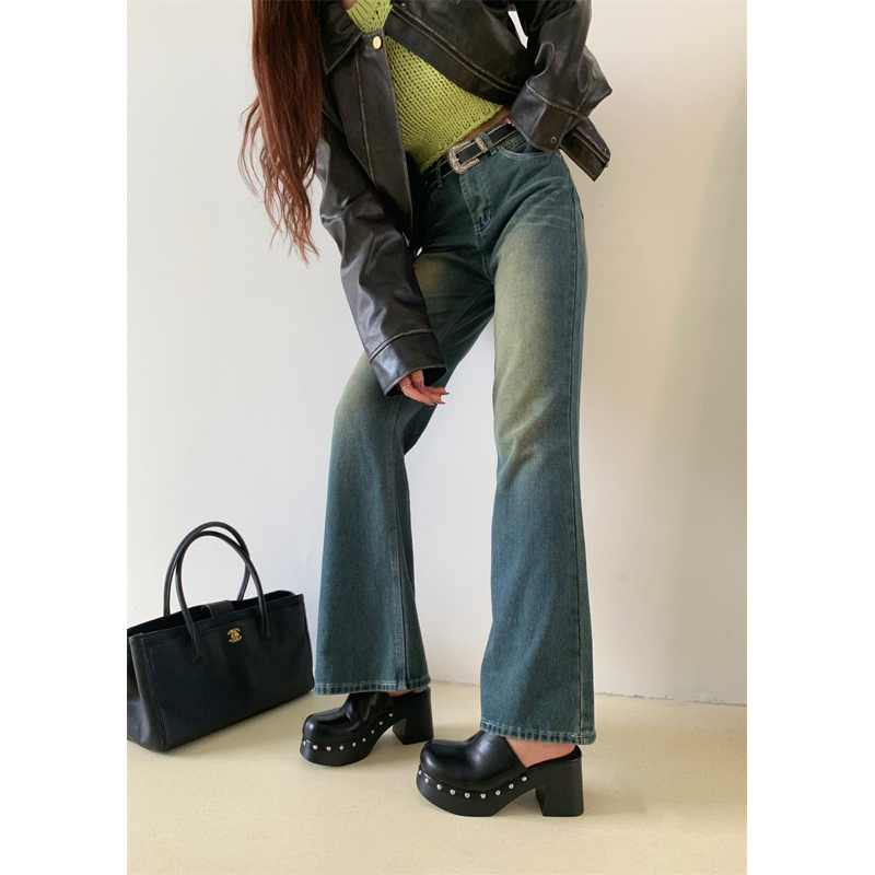 Giày sục gót vuông mũi tròn siêu nhẹ Starkela cao cấp 665