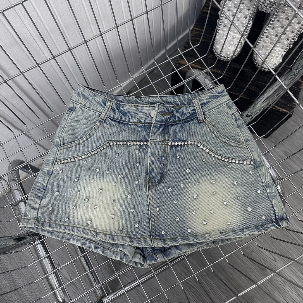 Chân váy jean ngắn chữ a đính đá , chân váy đính đá bò nữ lưng cao chất dày mịn không co dãn bông mặt vải có quần bảo vệ