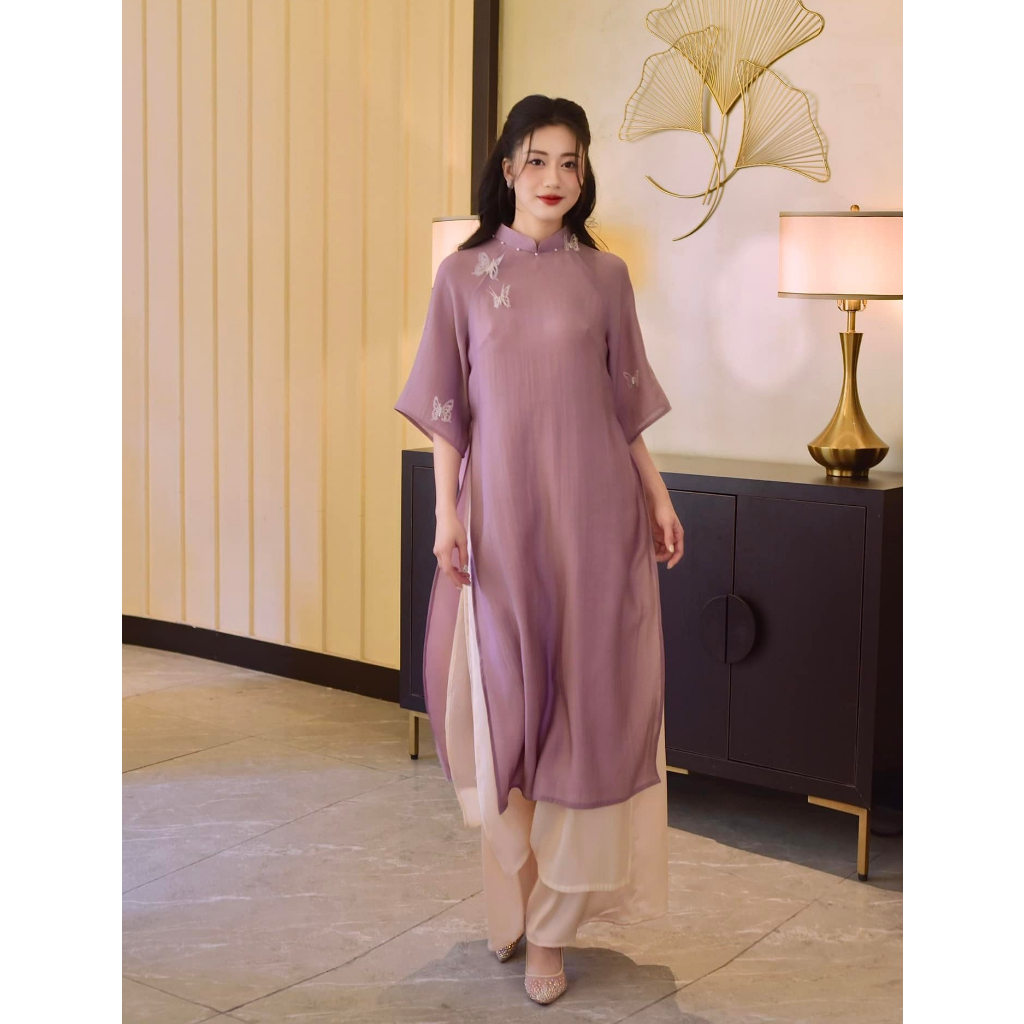 Áo Dài Hồ Điệp, dáng truyền thống - Trang Lily