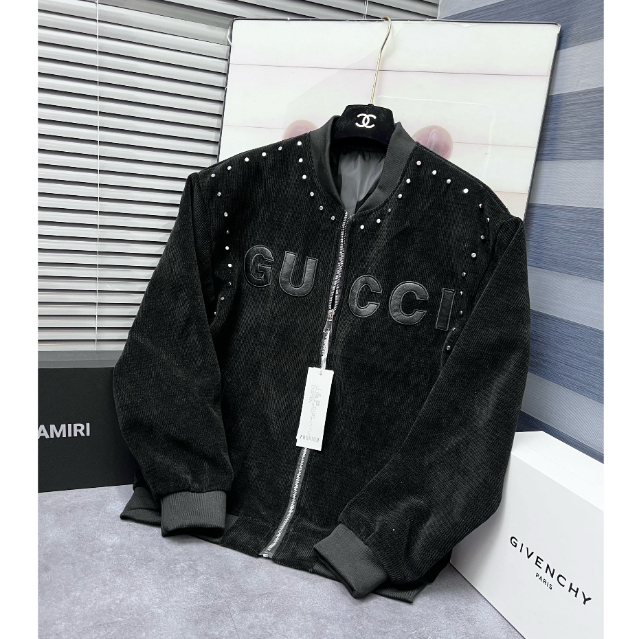 Áo Khoác Bomber Thêu Logo Chữ GUCCIII Cực Nét, Đính Hạt Thân Áo, Chất Nhung Dày Dặn Cao Cấp, Mẫu Hot Nhất