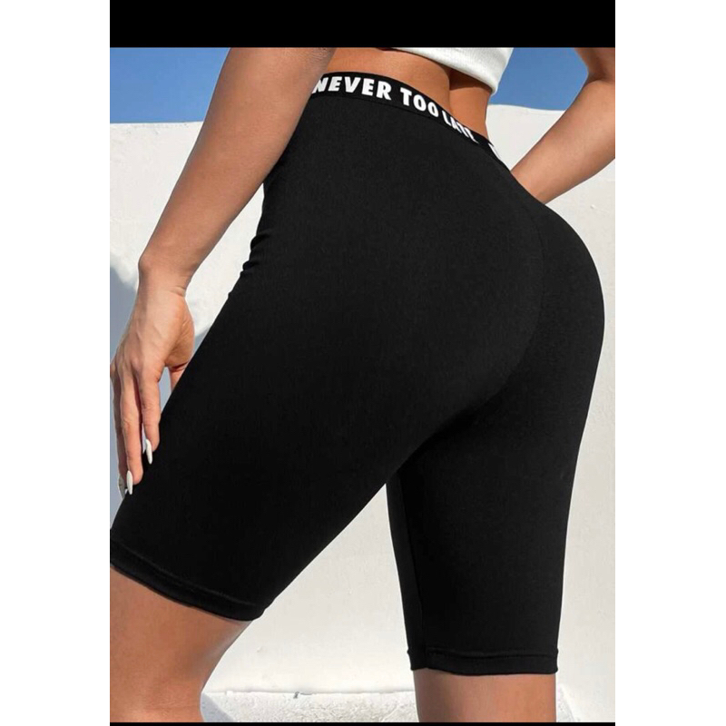 Quần biker shorts cạp chữ QC