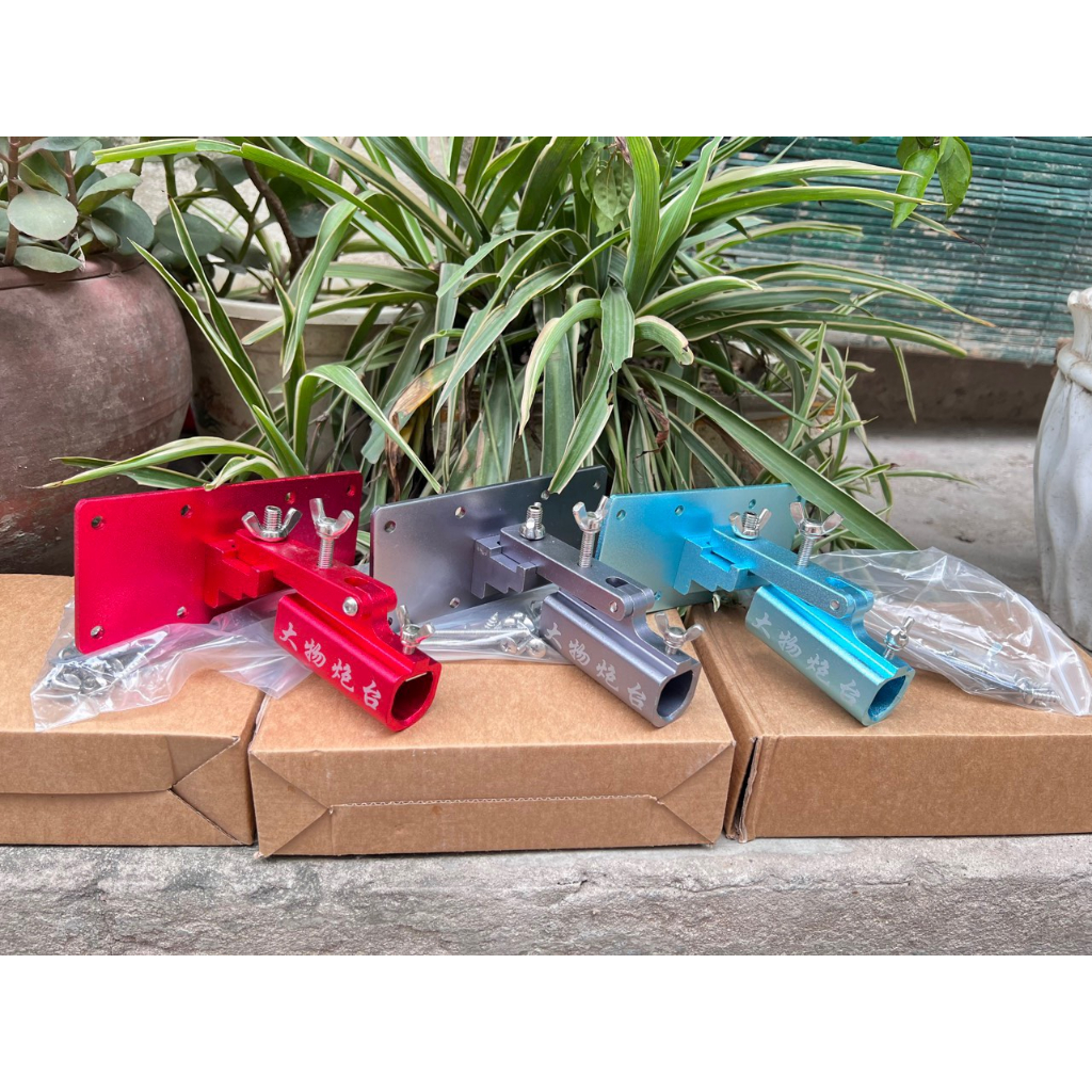 Pat giữa gắn thùng săn hàng