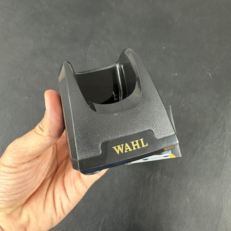 Đế sạc đứng tông đơ Wahl - Hàng Replica