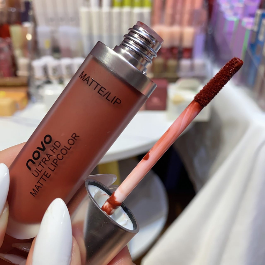 Son Kem Lì Novo Mập Đỏ Nâu 08 Chính Hãng Mềm Mịn Môi