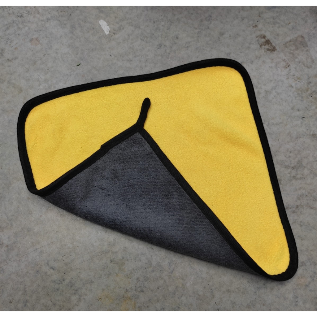 Khăn lau rửa xe , khăn lau xe máy oto 2 mặt vàng xám kích thước 30x30 tiện dụng