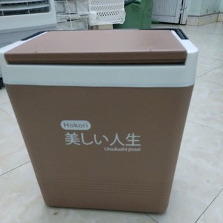 PHÍCH ĐỰNG ĐÁ, GIỮ NHIỆT VUÔNG  18 LIT